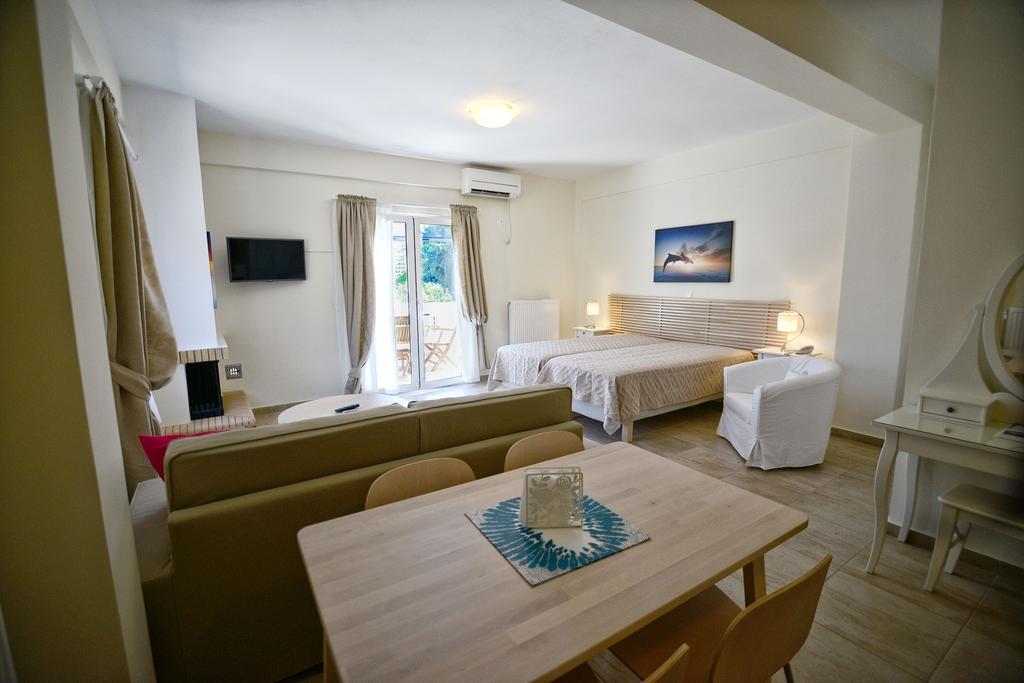 Peskesi Ikaria Apartment Ágios Kírykos Exterior foto