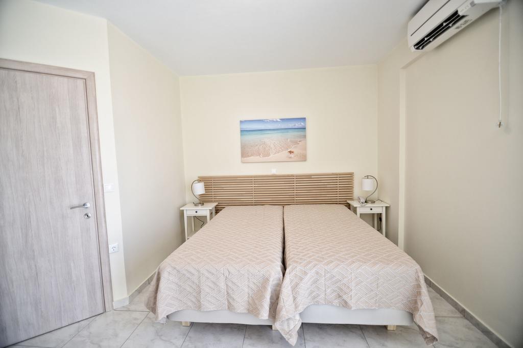 Peskesi Ikaria Apartment Ágios Kírykos Exterior foto