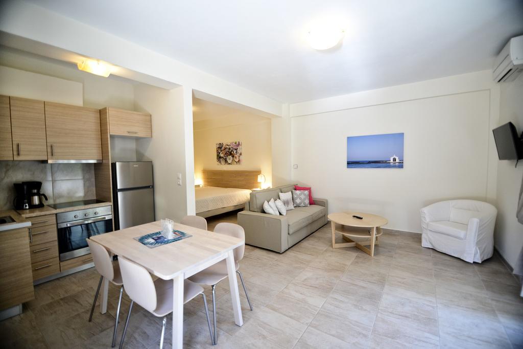 Peskesi Ikaria Apartment Ágios Kírykos Exterior foto