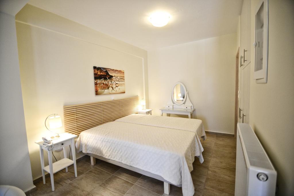 Peskesi Ikaria Apartment Ágios Kírykos Exterior foto