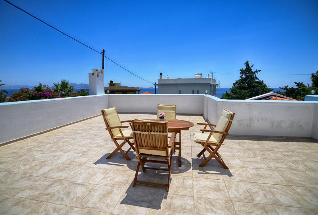 Peskesi Ikaria Apartment Ágios Kírykos Exterior foto